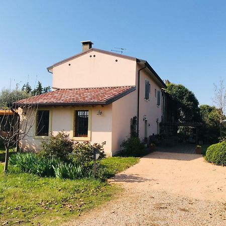 Una Casa Di Campagna Dossobuono Exterior photo