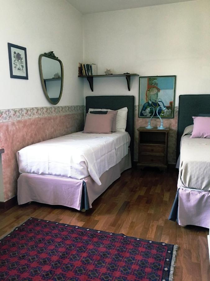 Una Casa Di Campagna Dossobuono Exterior photo